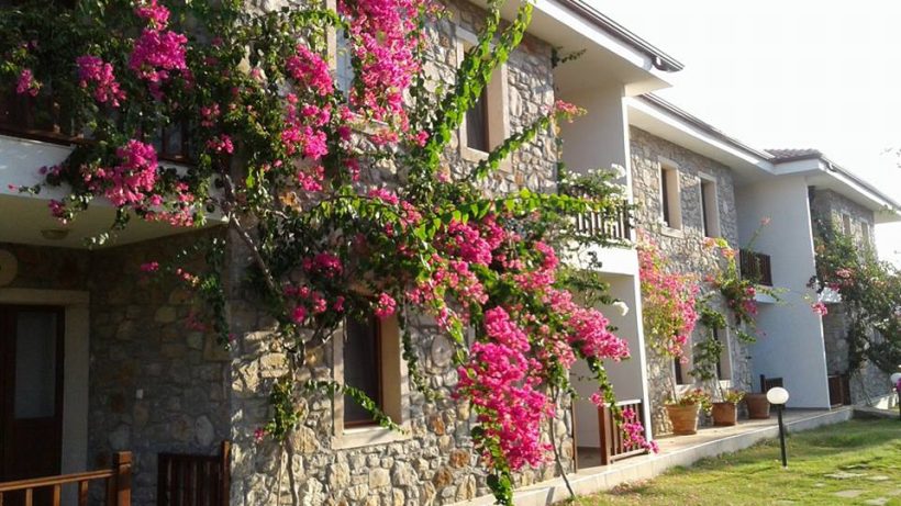 Marmaris apart otel, Datça konaklama, Karaincir tatil, Çümen Apart, Deniz manzaralı daireler, Uygun fiyatlı konaklama, Ege kıyısı,apart otel, Aile dostu tatil, Marmaris plajları, Doğa ile iç içe konaklama, Özel plaj erişimi, Günlük kiralık daireler, Datça gezilecek yerler, Karaincir sahil otelleri, Marmaris turistik yerler