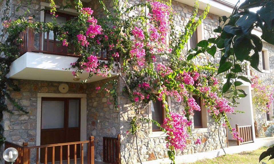 Marmaris apart otel, Datça konaklama, Karaincir tatil, Çümen Apart, Deniz manzaralı daireler, Uygun fiyatlı konaklama, Ege kıyısı,apart otel, Aile dostu tatil, Marmaris plajları, Doğa ile iç içe konaklama, Özel plaj erişimi, Günlük kiralık daireler, Datça gezilecek yerler, Karaincir sahil otelleri, Marmaris turistik yerler